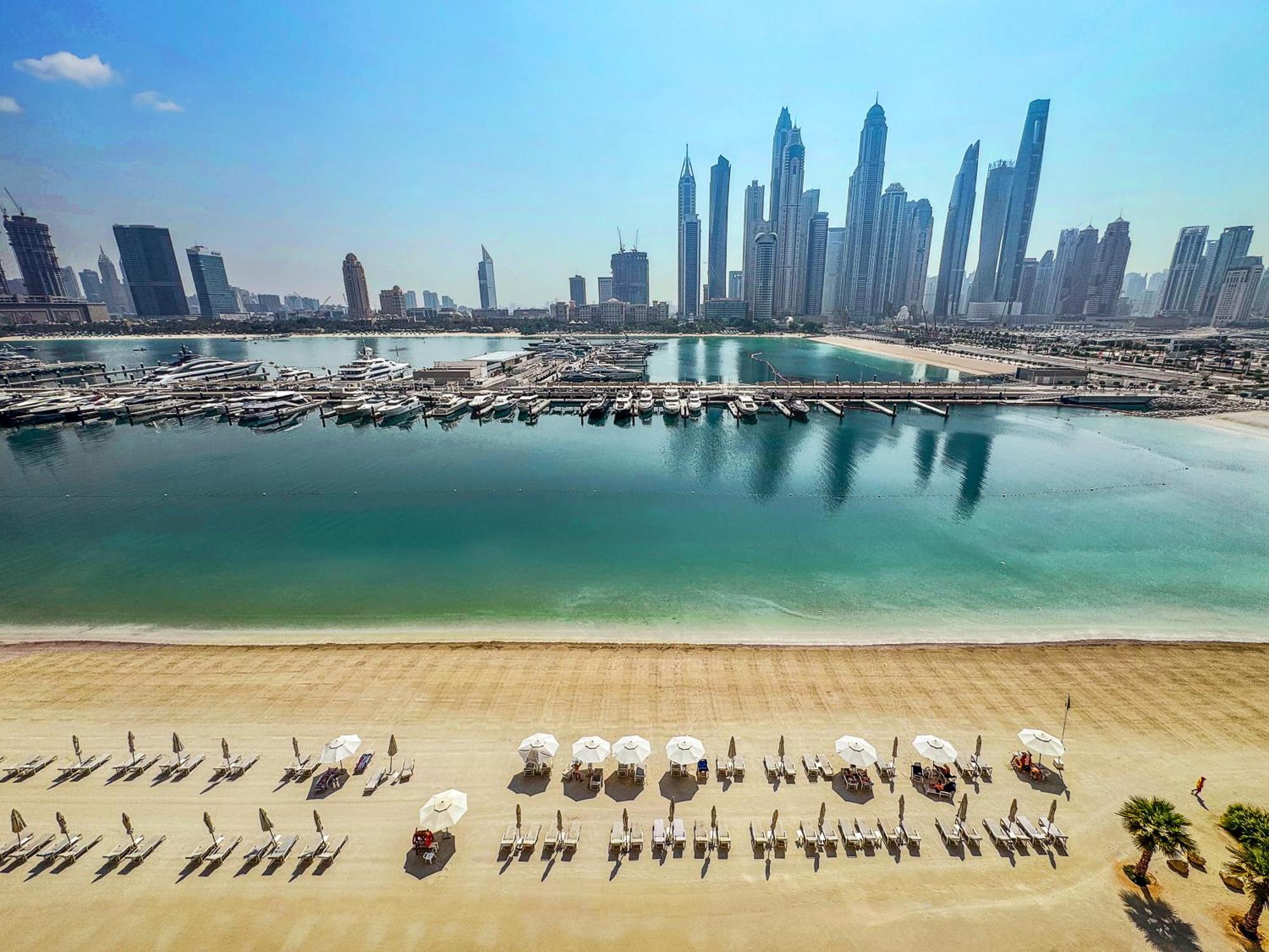Apartment Iconic Palm And Atlantis View With Private & Pool Dubai